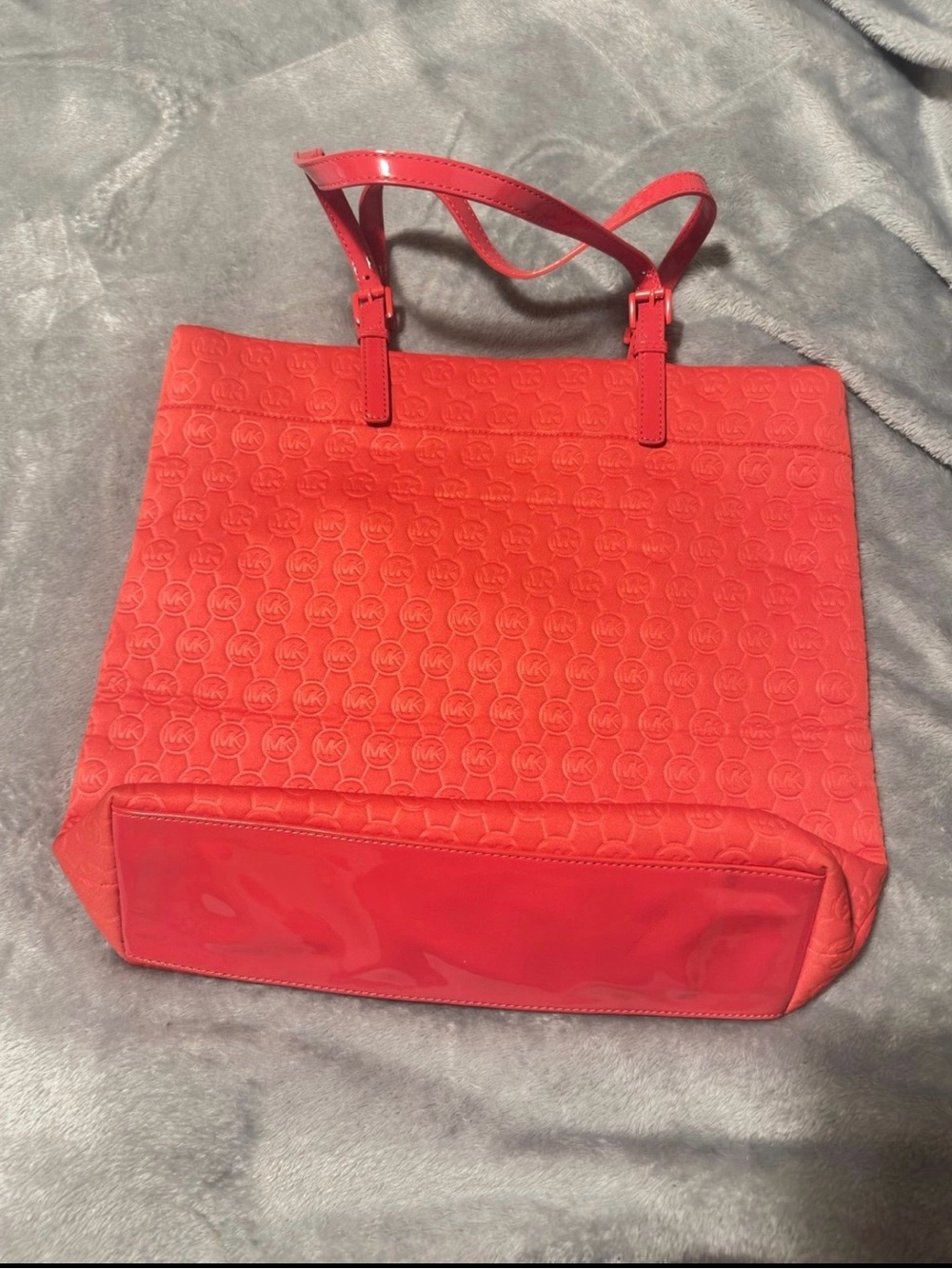 Michael Kors. Tote